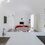 Bellini 5 Апартаменты *